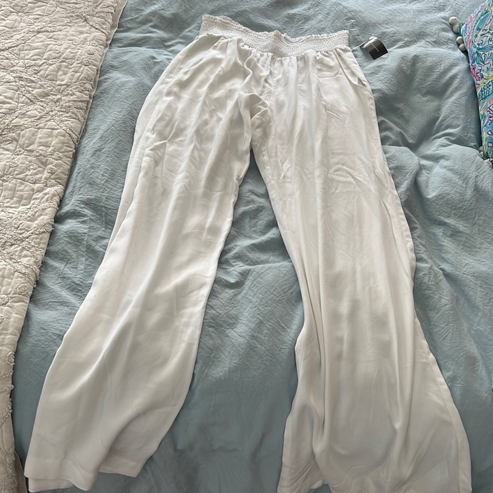 NWT Abbeline white pants